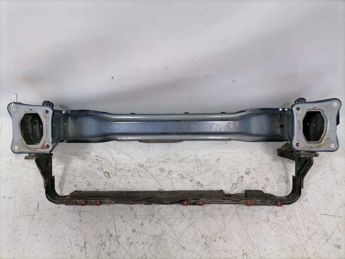 Ford Focus 3 original Tr&auml;ger Verst&auml;rkung Sto&szlig;stange Stossf&auml;nger vorn Facelift Bj.2018